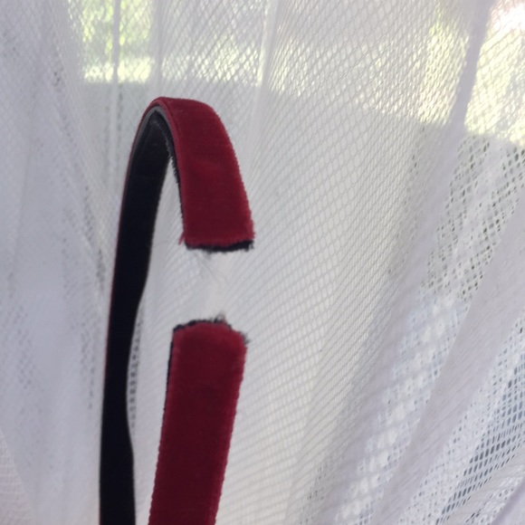 Authentic Nina Ricci beautiful red velvet headband - Picture 4 of 8